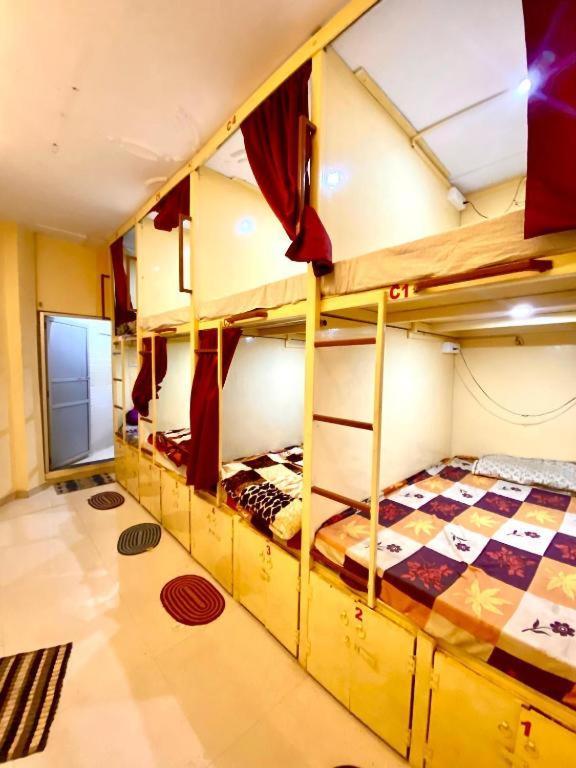 Namo Guest House Only For Indians Bénarès Extérieur photo